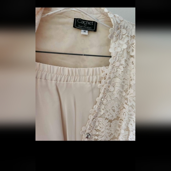 Cachet skirt and top - Picture 4 of 7